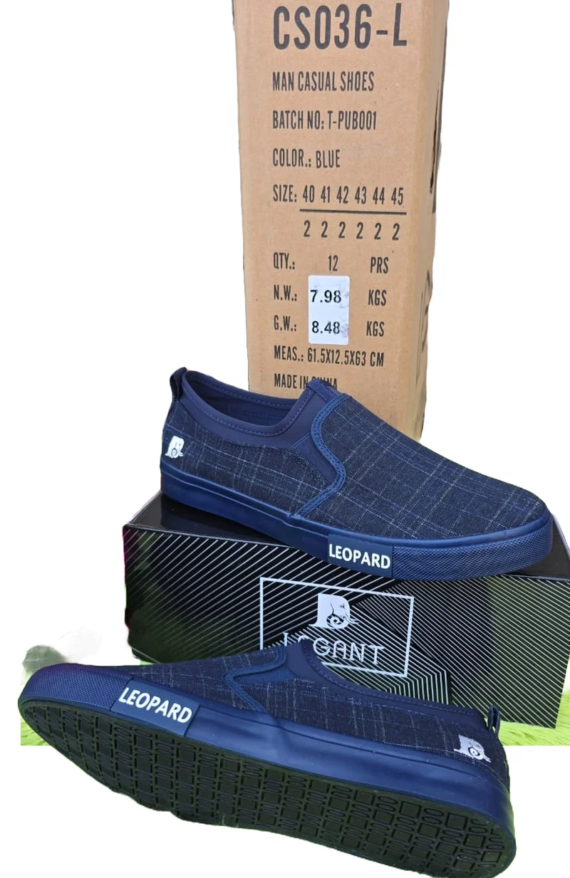 nevy_blue_men’s_leopard_rubber_shoes_2.webp