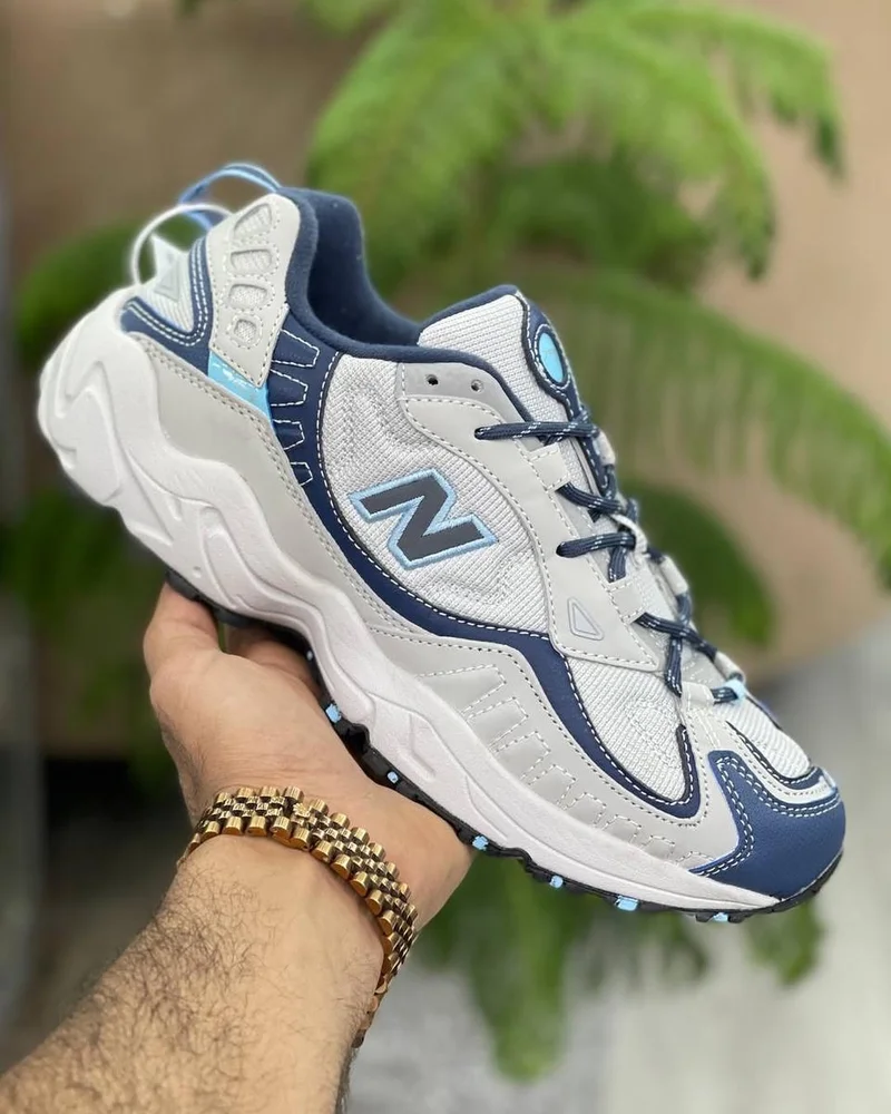 new_balance_703_blue_2.webp