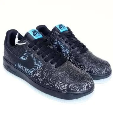 nike_air_force_1_computer_chip_space_jam_black_3.webp