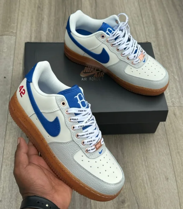 nike_air_force_1_low_jackie_robinson_2.webp
