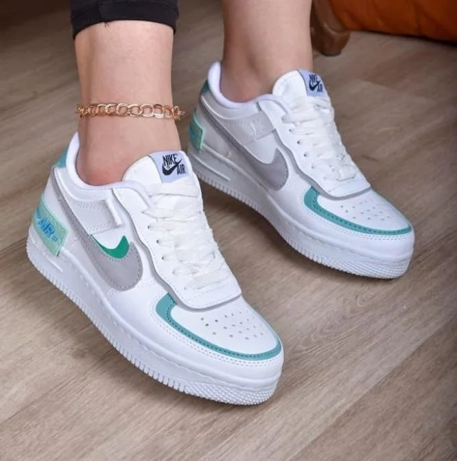 nike_air_force_1_shadow_white_green_2.webp