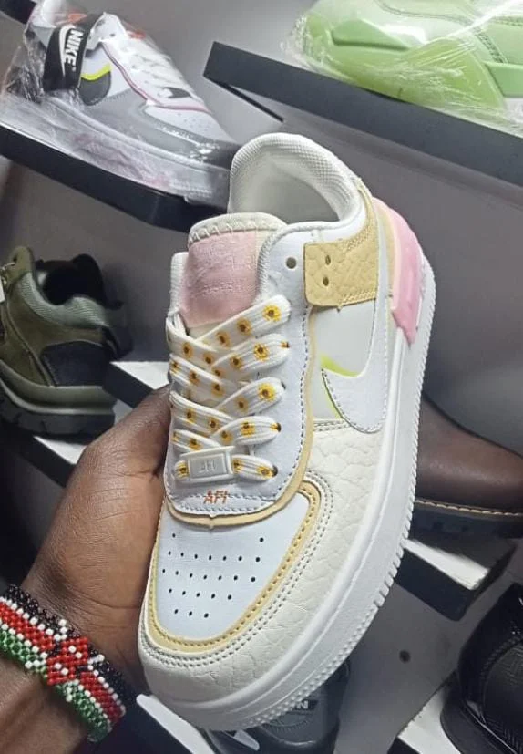 nike_air_force_1_shadow_white_yellow_pink_3.webp