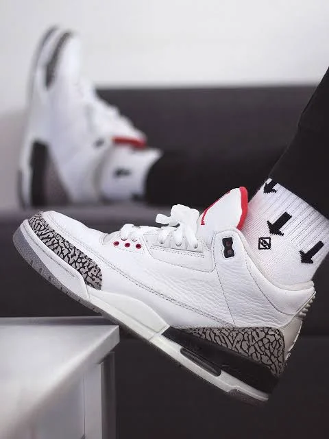 nike_air_jordan_3_'white_cement'_sneakers_3.webp