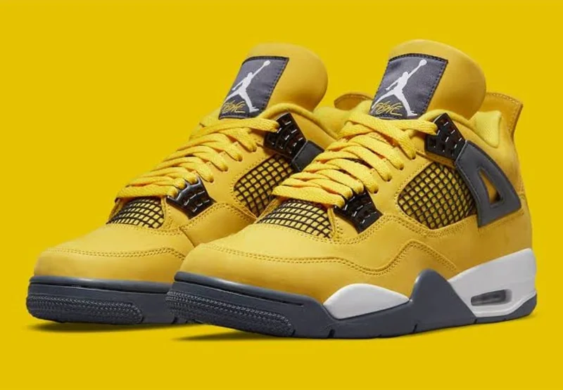 nike_air_jordan_4_lightning_training_sneakers_2.webp