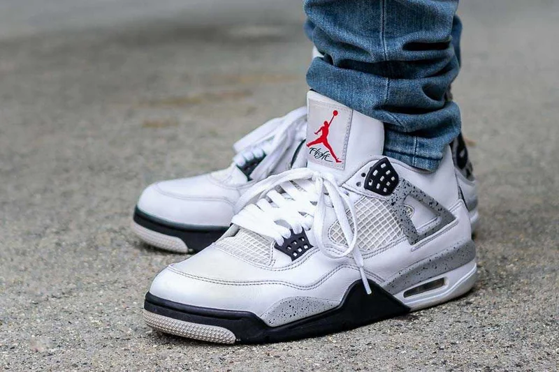 nike_air_jordan_4_retro_og_white_cement_2.webp