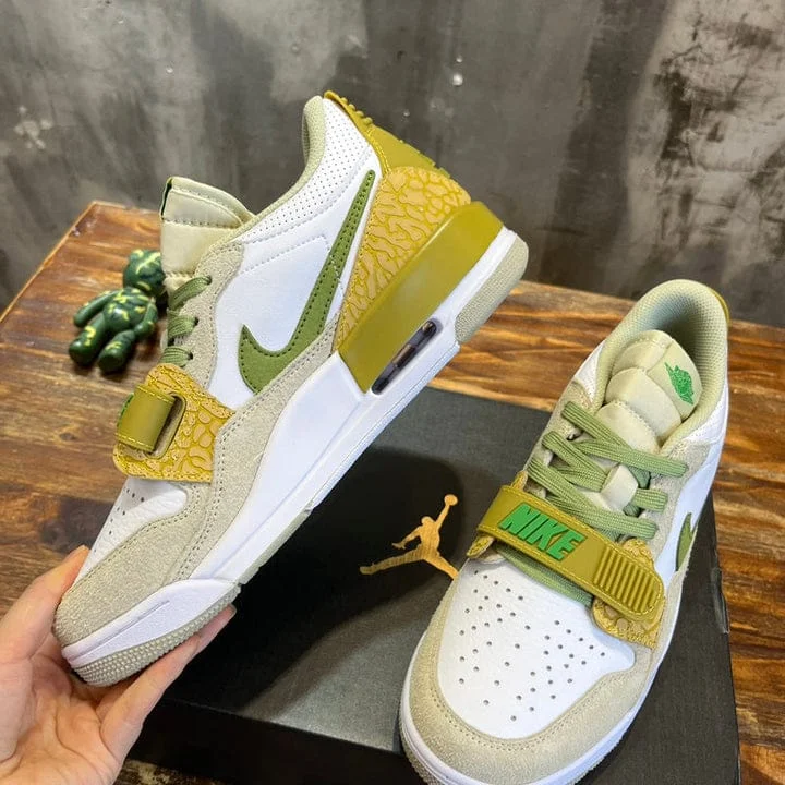 nike_air_jordan_legacy_312_low_phantom_2.webp
