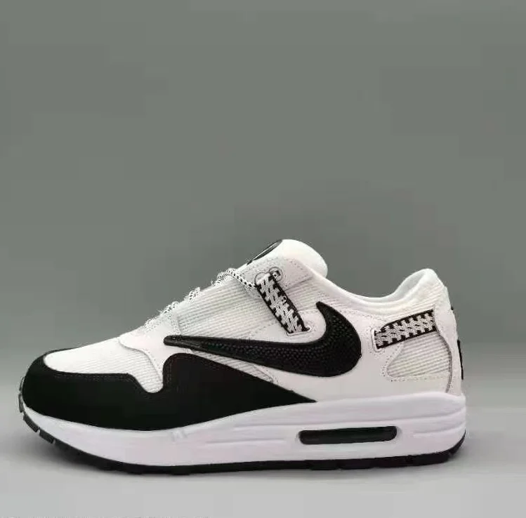 nike_air_max_1_x_travis_scott_white_black_2.webp