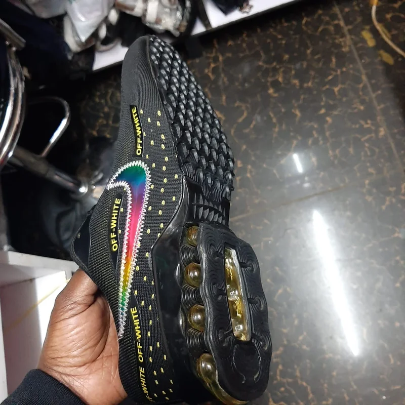 nike_air_max_1915_off_white_black_and_yellow_woven_air_cushion_sleek_sneakers_6.webp