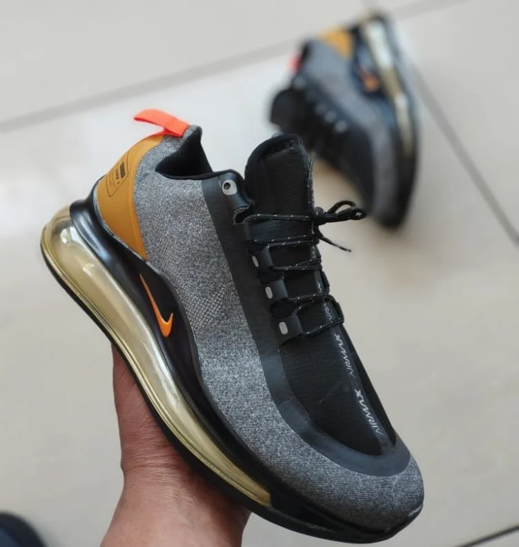 nike_air_max_720_run_utility_-_black_grey_yellow_2.webp