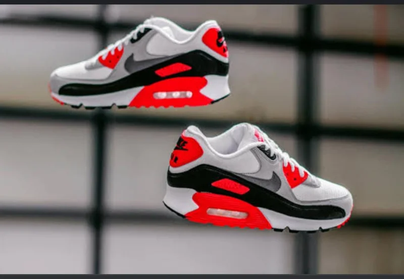 nike_air_max_90_2020_infrared_sneakers_skateboarding_shoes_4.webp