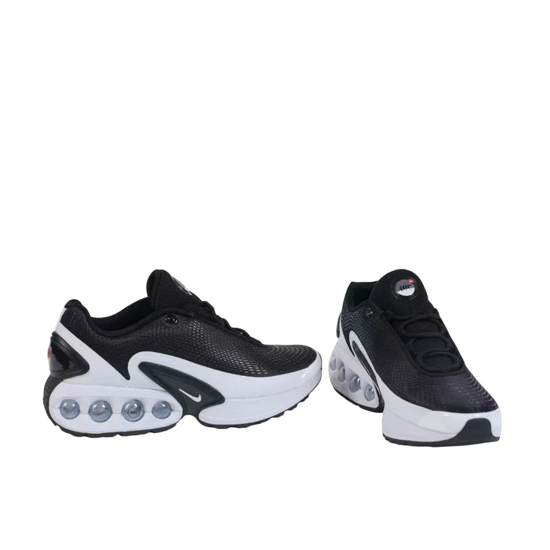 nike_air_max_dn_-__black_&_white__2.webp