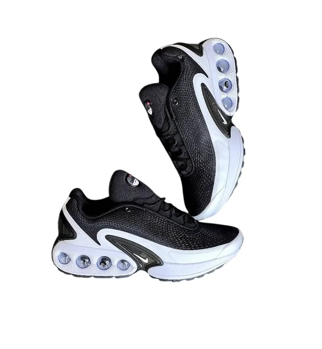 nike_air_max_dn_-__black_&_white__4.webp