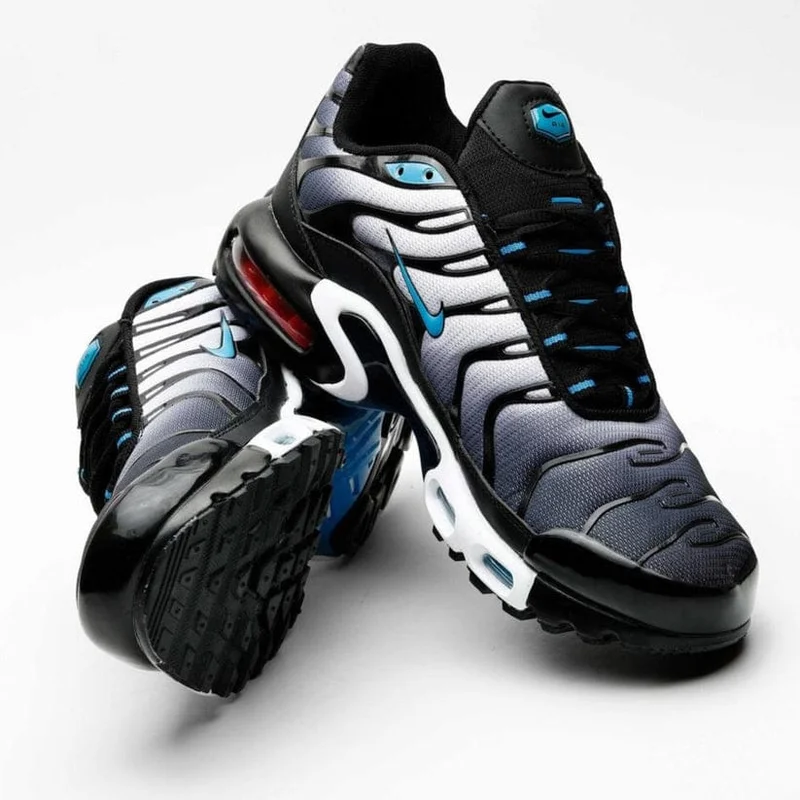 nike_air_max_plus_“laser_blue”_3.webp