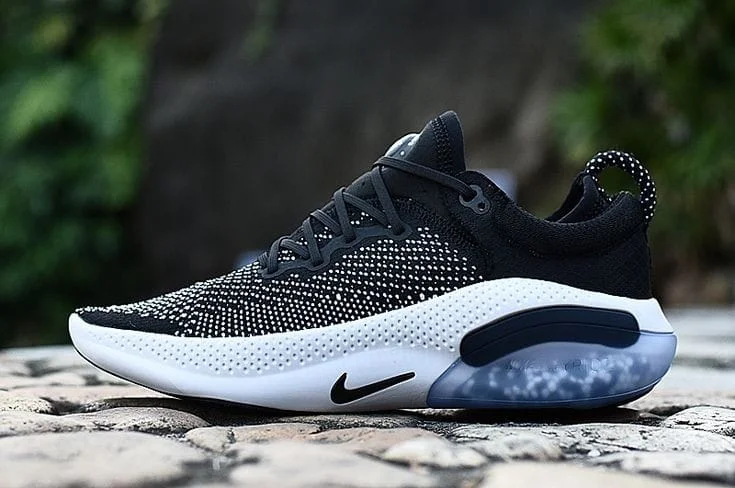 nike_joyride_run_racer_black_and_grey_unisex_sneakers_2.webp