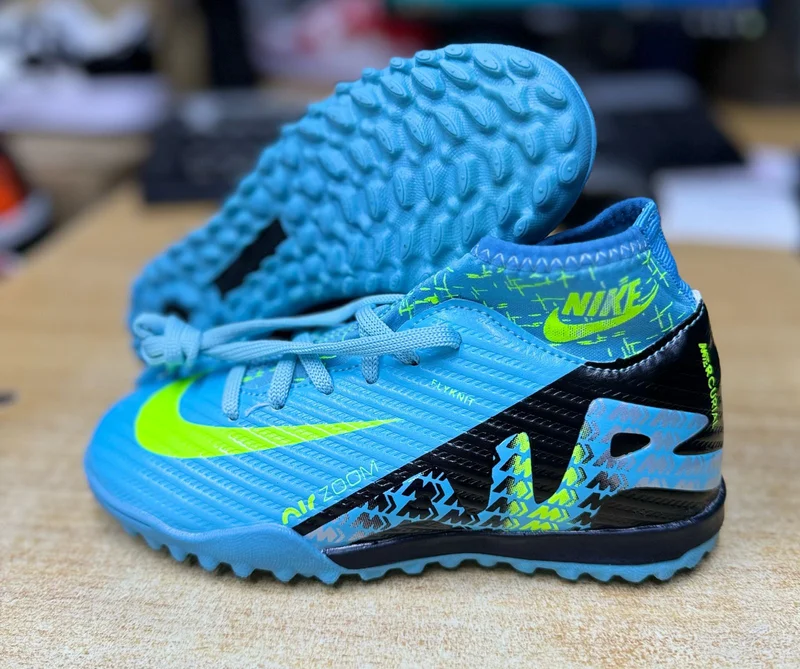 nike_mercurial_air_zoom__soccer_shoes._2.webp