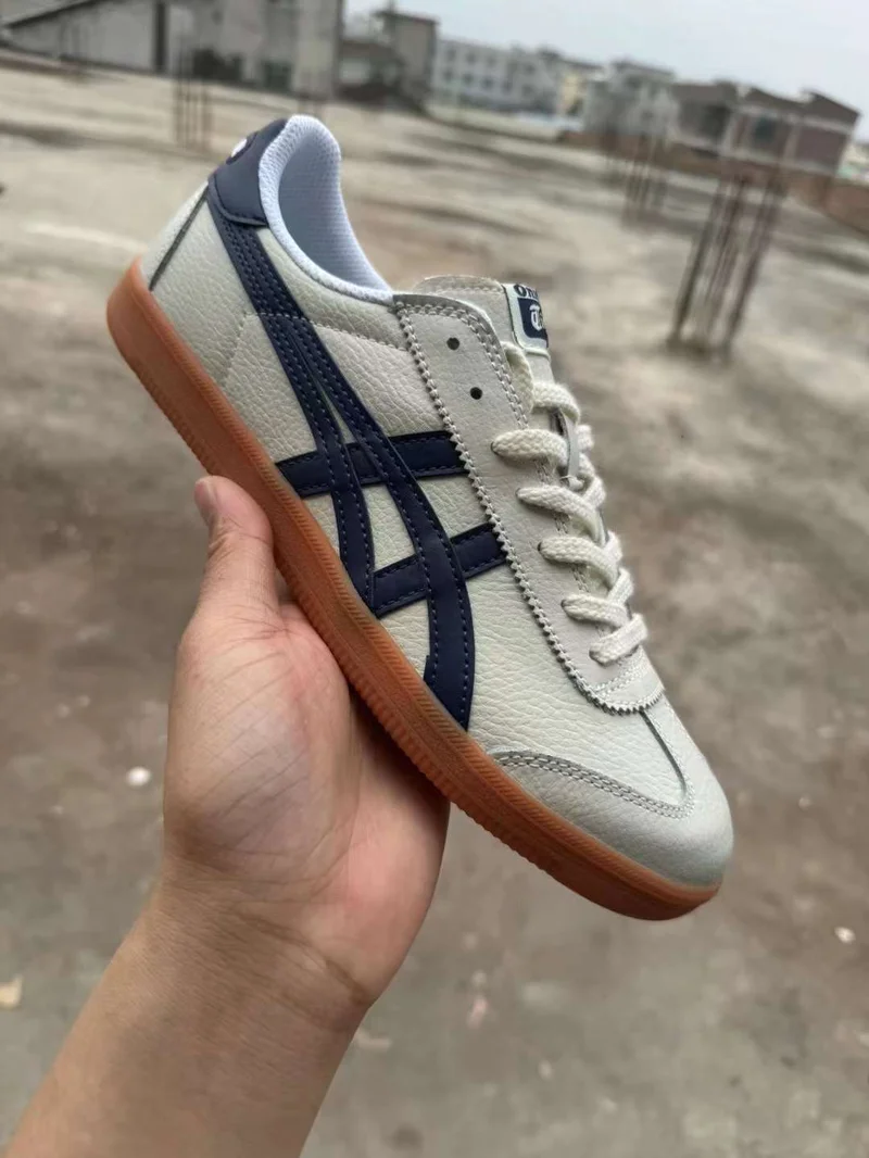 onitsuka_tiger_tokuten_old_school_leather_trainer_men_shoes_2.webp