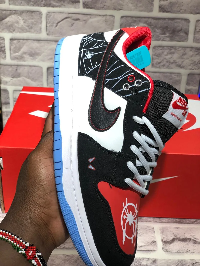 premium_nike_sb_dunk_low_shoes_2.webp