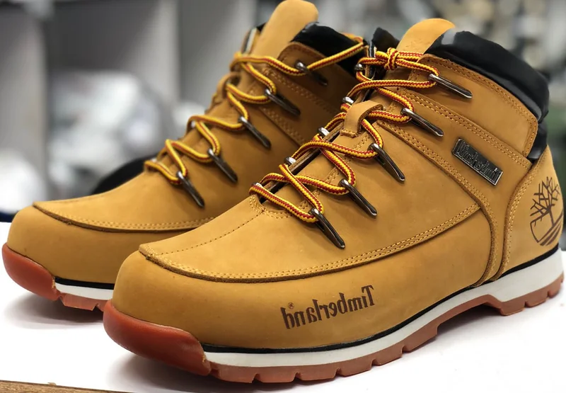 premium_timberland_sport_boots_2.webp