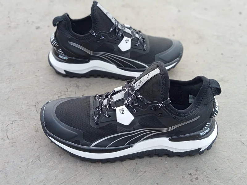 puma_nitro_voyage_sneakers_black_white_shoes_2.webp