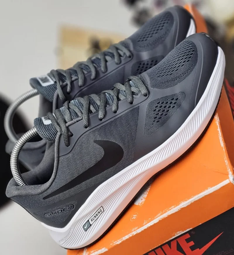 quality_nike_10_guide_running_shoes_-grey_2.webp