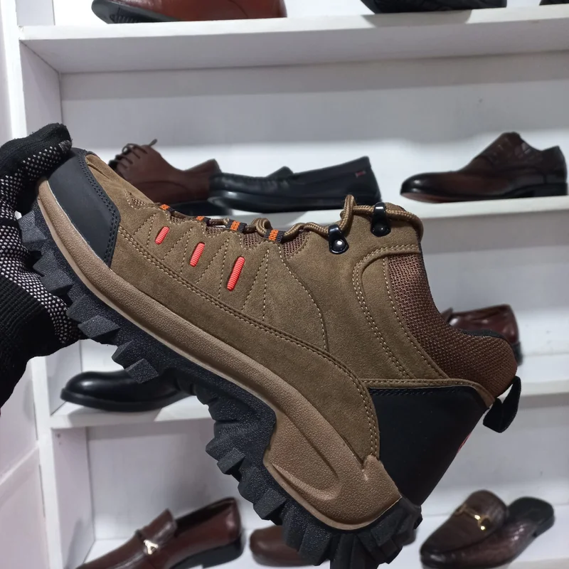 sky_view_green_fashion_boots__hiking_durable_shoes_4.webp