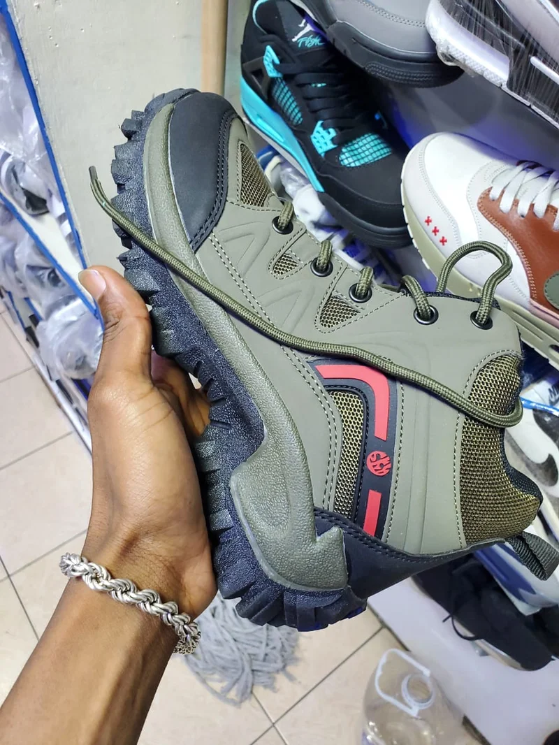 skyview_boots_durable_military_green_hiking_boots_with_mesh_panel_and_red_accent_2.webp