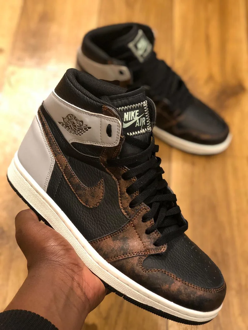 the_air_jordan_1_retro_high_og_“rust_shadow”_2.webp