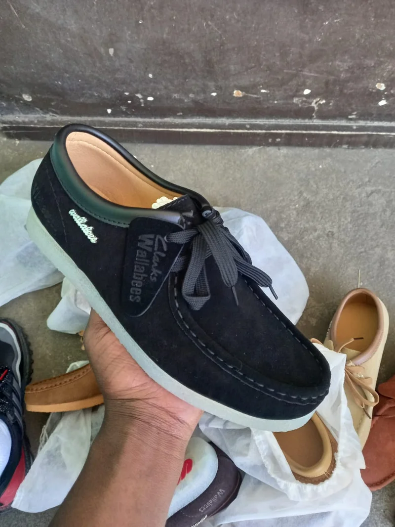 the_clarks_wallabee_black_suede_shoes_moccasins_2.webp