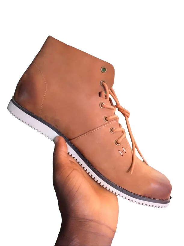 timberland_leather_vibram_boots_2.webp