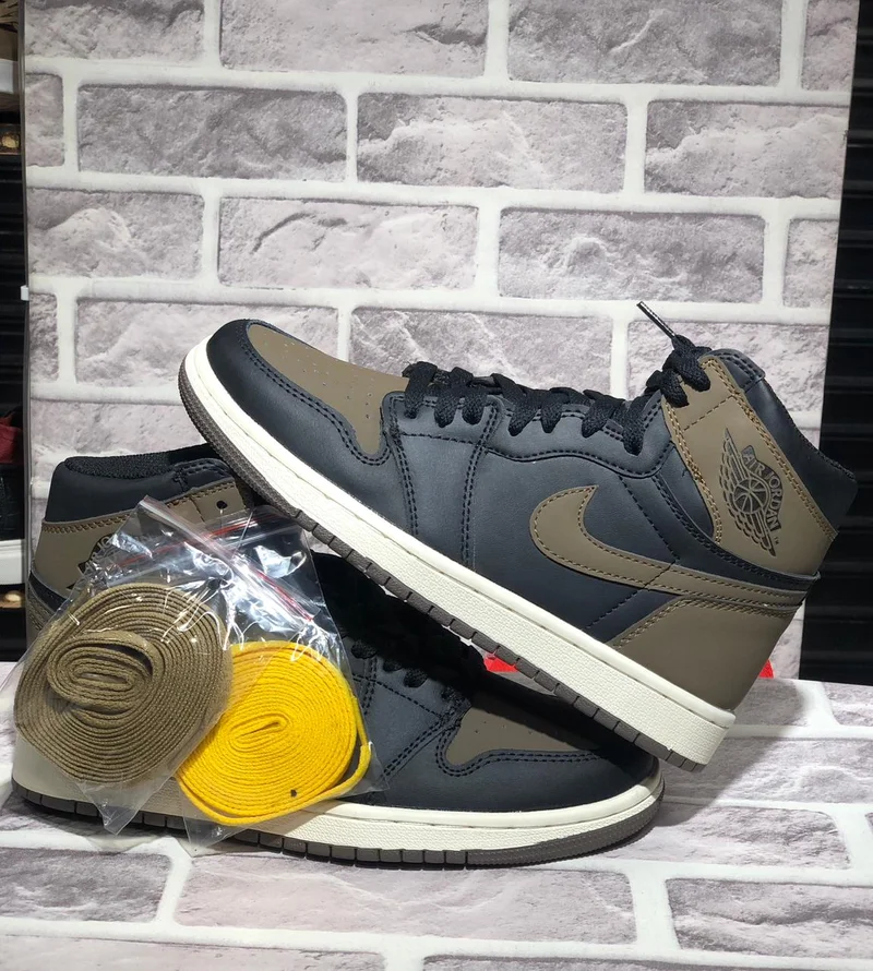 air_jordan_1_retro_high_fossil_stone_sneakers_2.webp