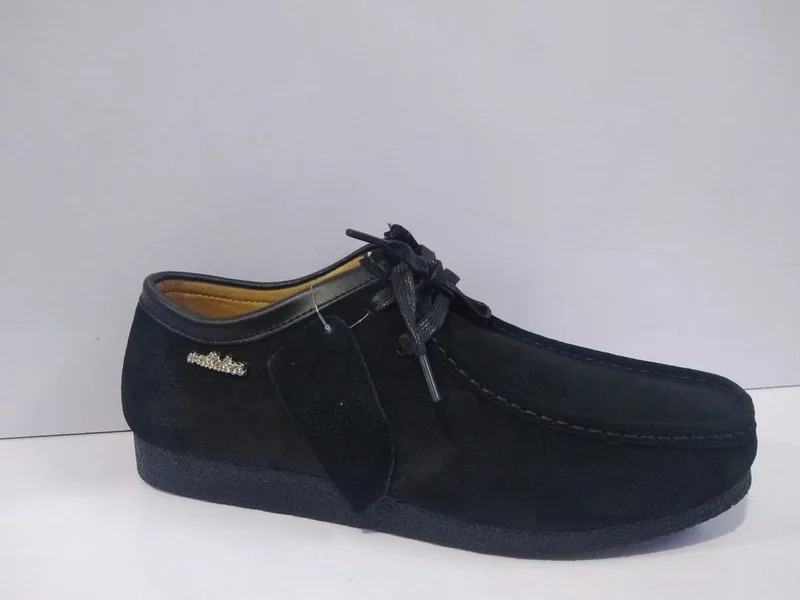 wallabees_lace-up_suede_shoes_-_black_2.webp