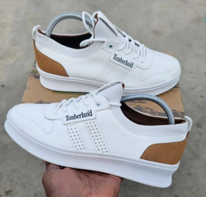 white_leather_timberland_sneakers_2.webp