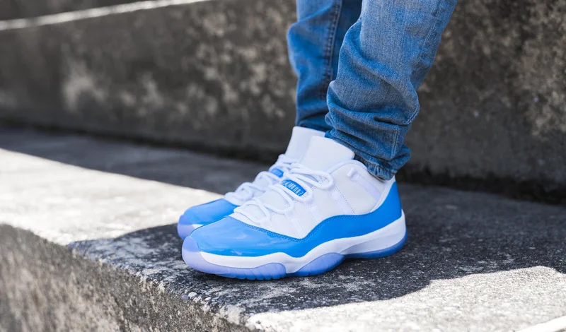 air_jordan_11_low_university_blue_2.webp