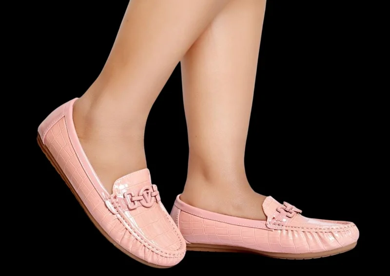 women's_comfortable_patent_leather_loafers_with_massage_footbed_-_pink_3.webp
