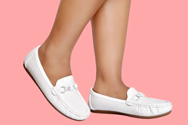 women's_comfortable_patent_leather_loafers_with_massage_footbed_–_white_2.webp