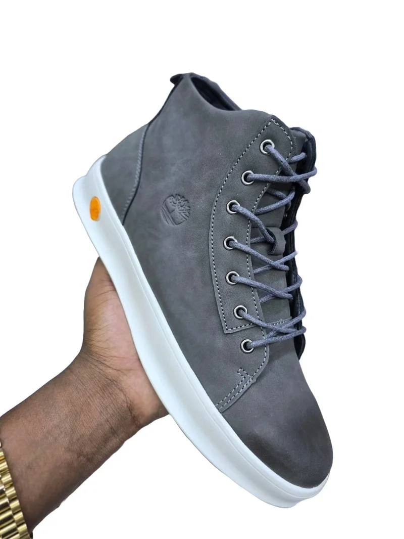 grey__timberland_high-top_boots_2.webp