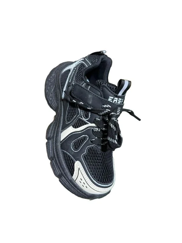 black_kids_sneakers_breathable_running_shoes_2.webp