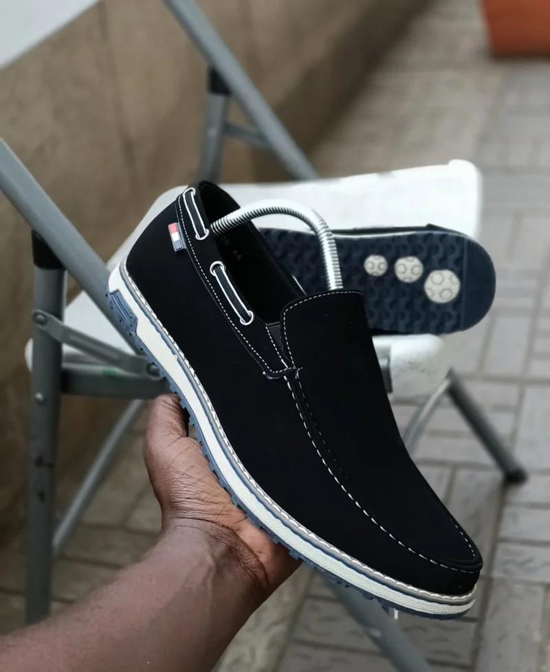 jubei_leather_casual_loafers_2.webp