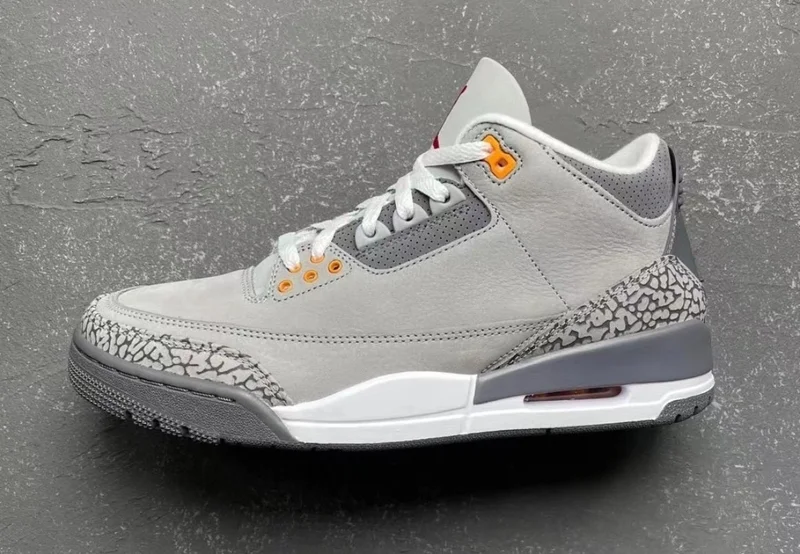 air_jordan_3_retro_sneakers_2.webp