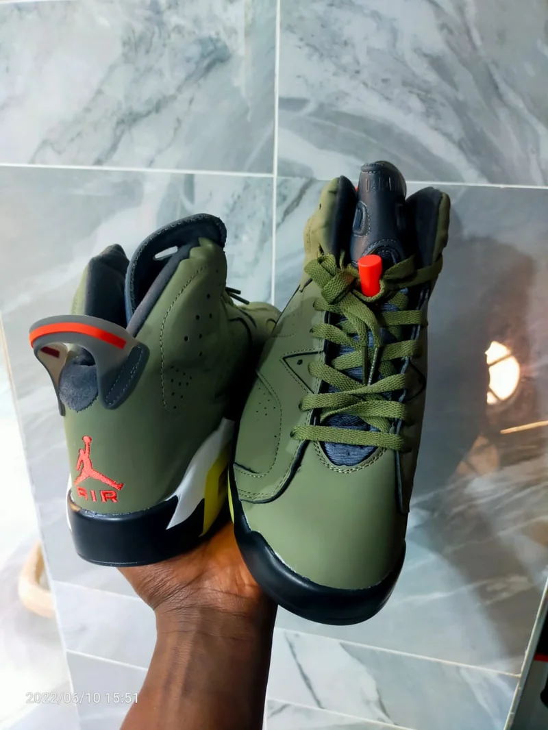 air_jordan_6__jungle_green_mens_sneakers_2.webp