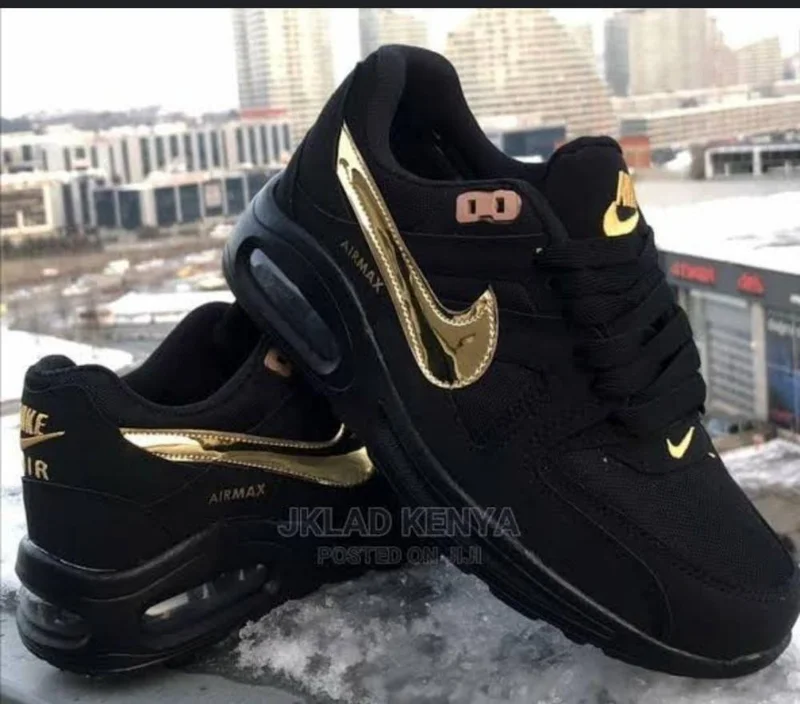air_max_90_gold_black_skateboarding_trainers_sneakers_2.webp