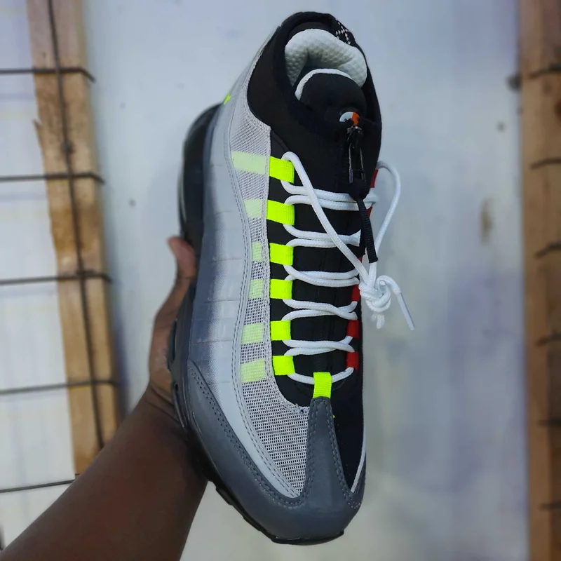 air_max_95_denham_3.webp