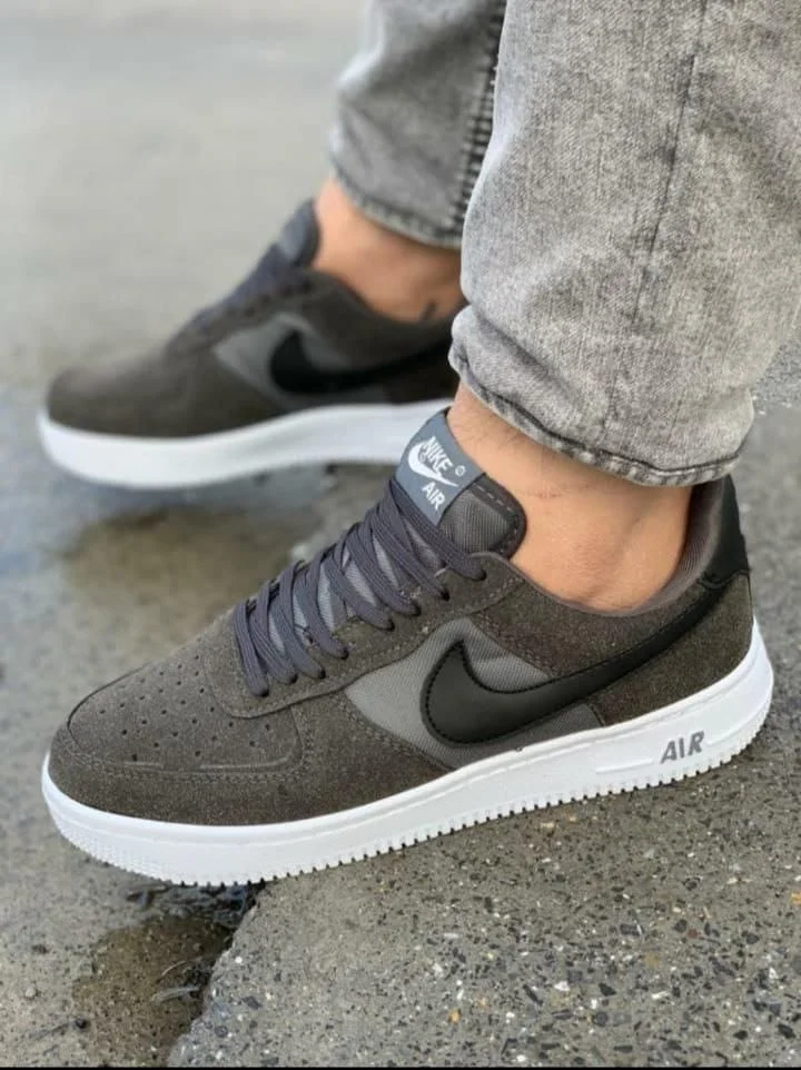 airforce_ash_grey_nike_1_lv8_2.webp