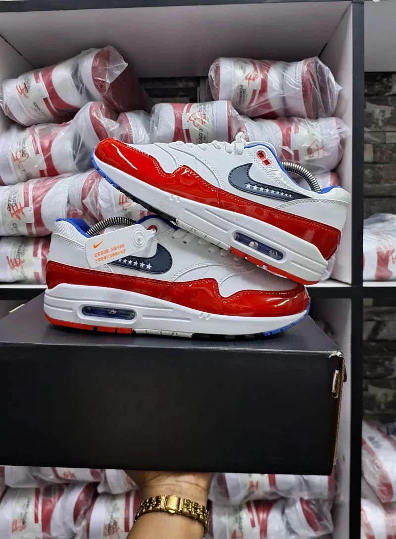 airmax_1_serena_william_design_crew_white_red_4.webp