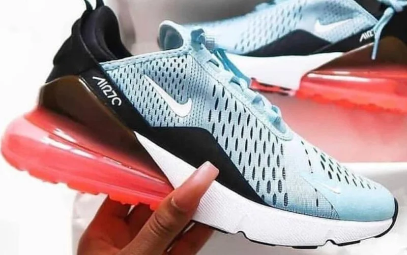 airmax_270_nike_sneakers_shoes_2.webp