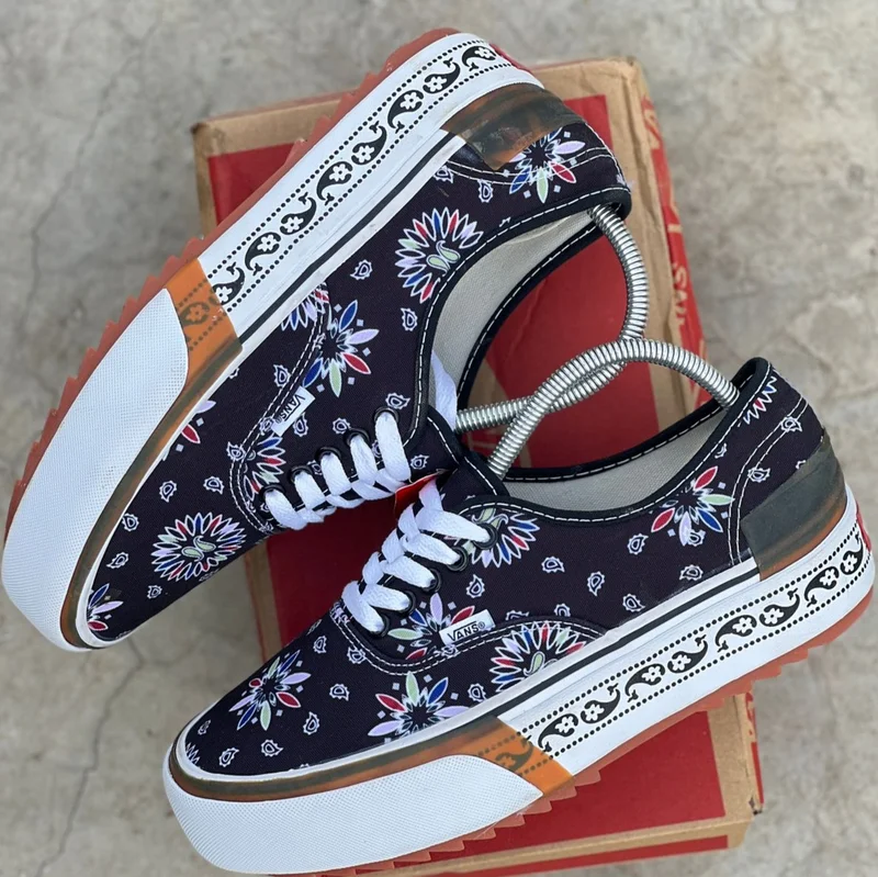 authentic_anaheim_multicolored_vans_2.webp