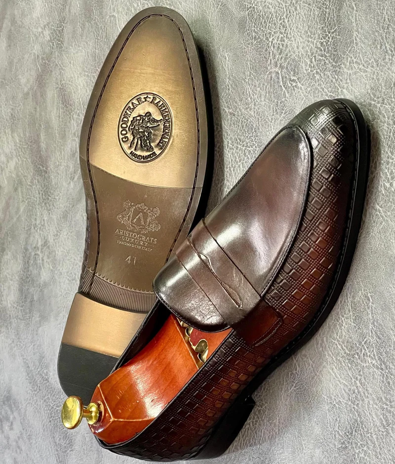 authentic_cow_leather_bikeofficial_shoes-brown_2.webp