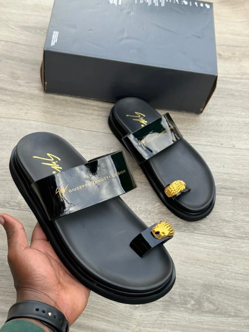 authentic_giuseppe_zanotti_classic_slippers_2.webp