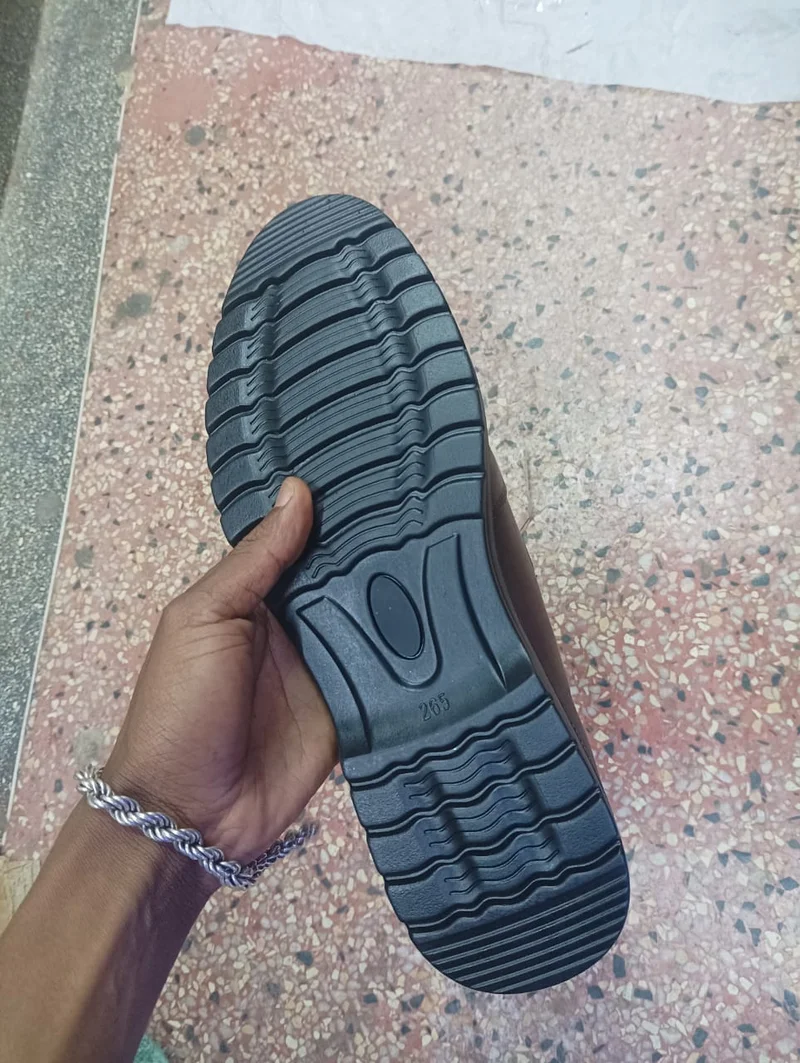 authentic_kangbao_leather_shoes_2_1.webp