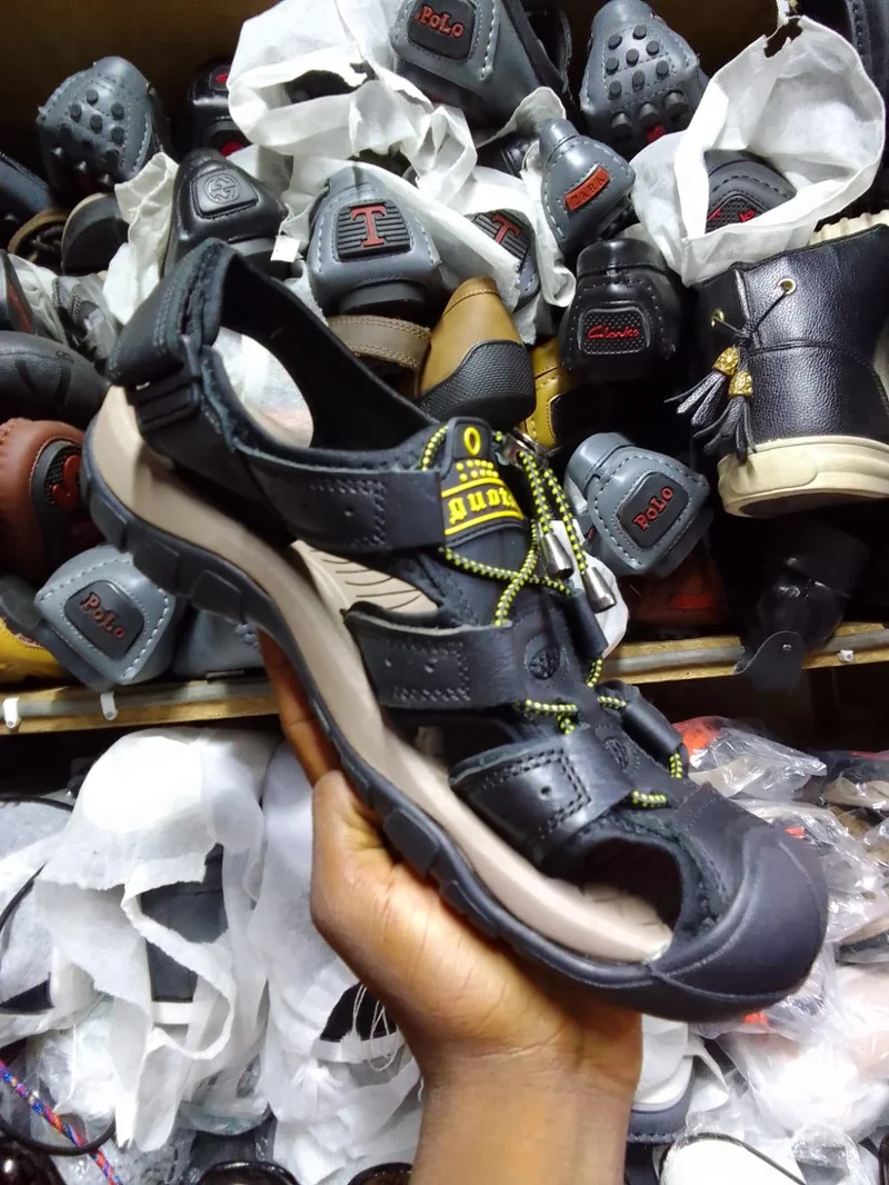 bay_reef_mens_sandals_open_shoes_black_2.webp